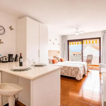 Apartment 2023 Garden City, Heated Pool! Costa Adeje (Tenerife)